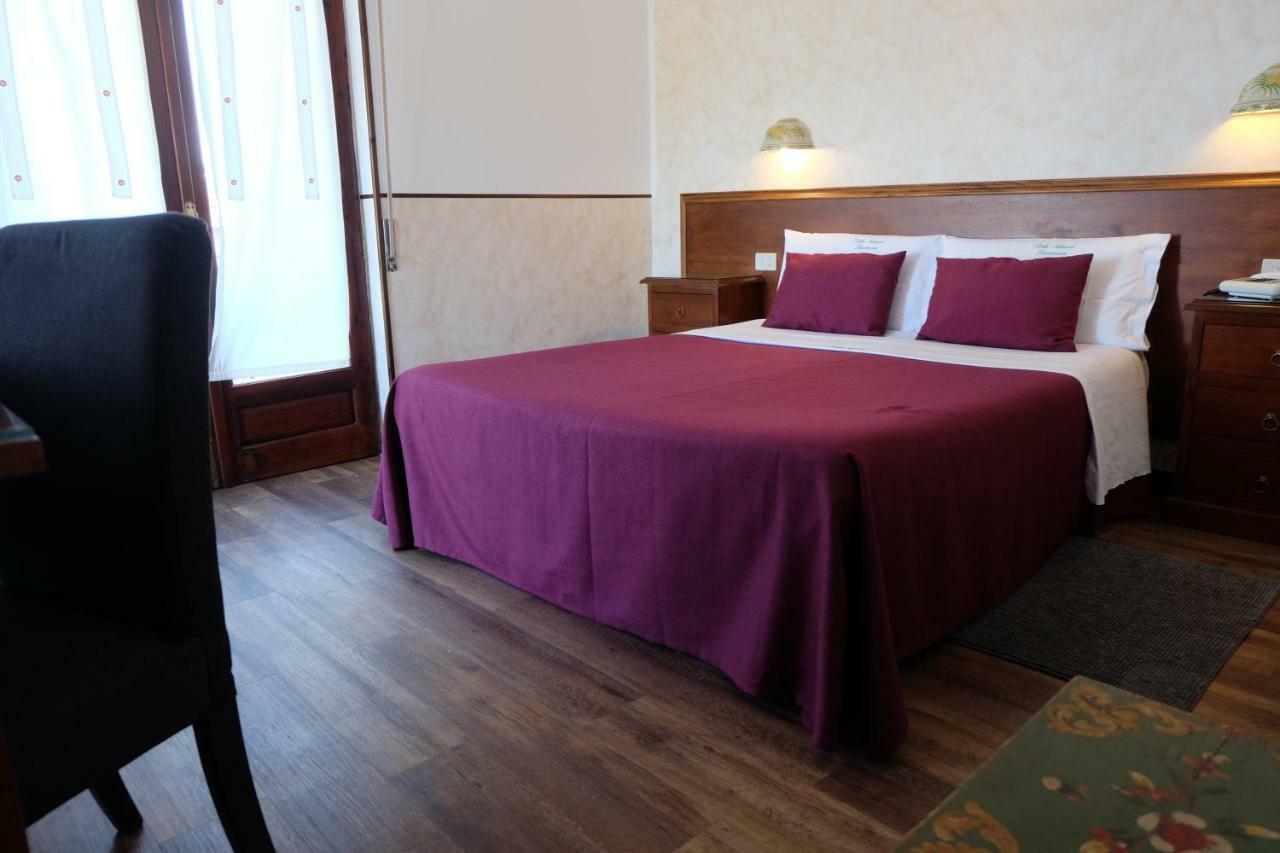 Hotel Villa Nettuno Taormina Buitenkant foto